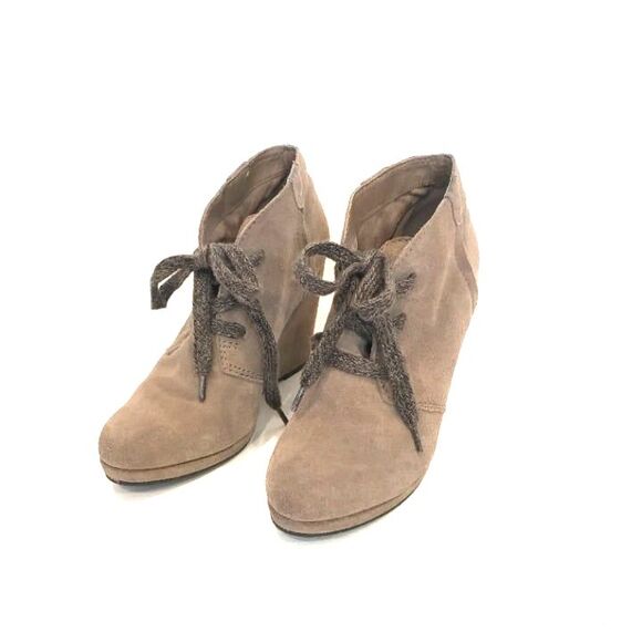 DV Dolce Vita Gael Tan Suede Lace Up Wedge Heel Ankle Boot Bootie - Picture 3 of 8